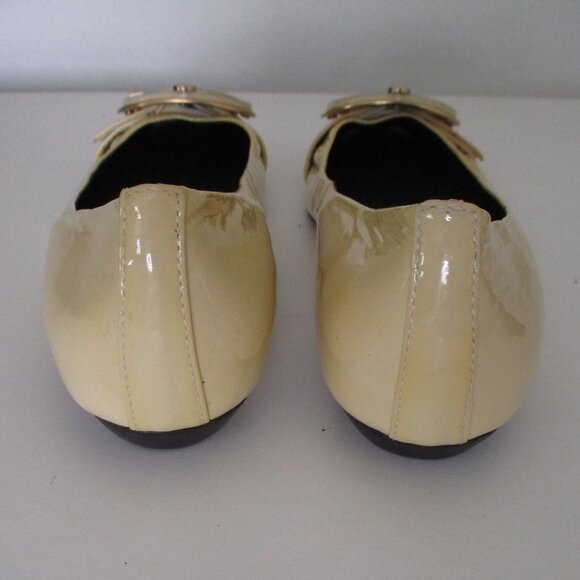 BCBGMaxAzria "Emly" Womens Gold Patent Leather Ballet Flat NWT - 6M or 36 EUR - Picture 9 of 16